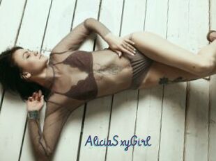 AliciaSxyGirl