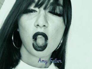 Amy_Faber