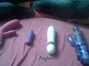 Anghoraa