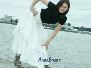 AnnaBronx
