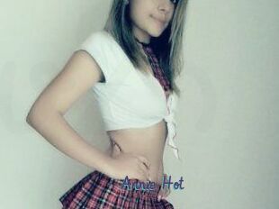 Annie_Hot