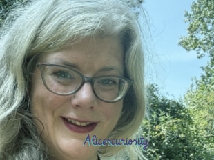 Alicescuriosity