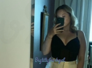 Bigtittybushgal
