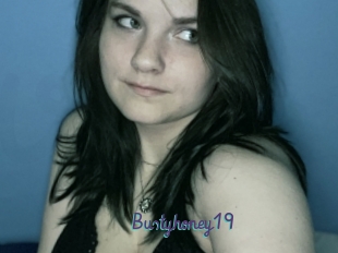 Bustyhoney19