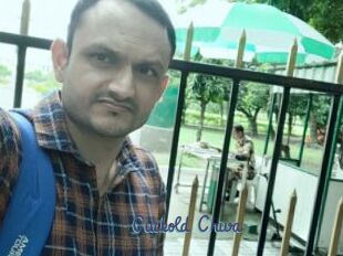 Cuckold_Chiva