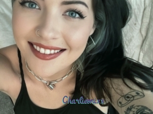 Charlieonixx