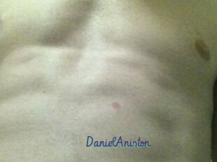 Daniel_Aniston