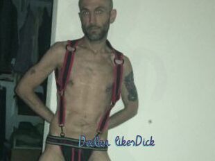 Declan_likesDick