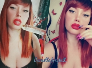 Daniellafoxytall