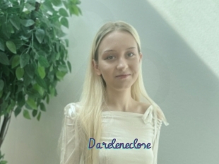 Dareleneclose