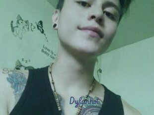 Dylan_hot