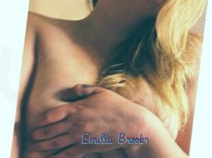 Emilla_Brooks