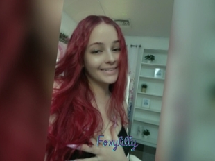Foxylilly