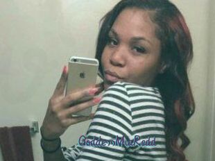 GoddessMiaRedd