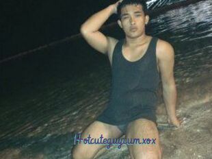 Hotcuteguycumxox