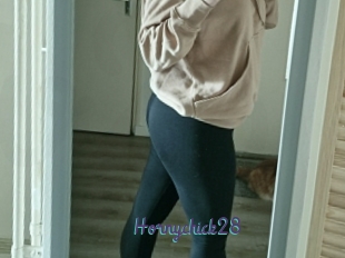 Hornychick28
