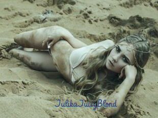 JulikaJuicyBlond