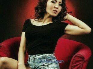 JustineJones