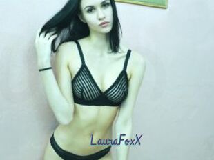 LauraFoxX