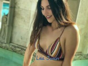 Leia_James