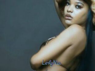 LeslyNia