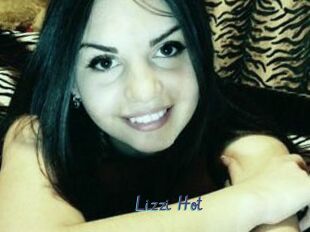 Lizzi_Hot