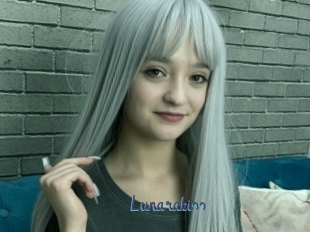 Lunarakiss