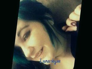 Lunaskyee