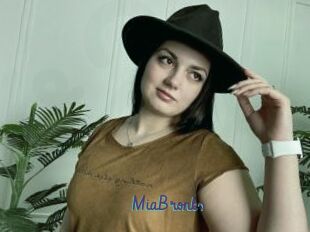 MiaBronks