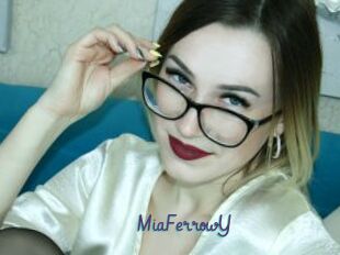 MiaFerrowY