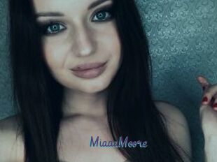 MiaaaMoore