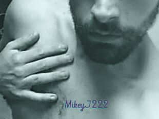 MikeyJ222