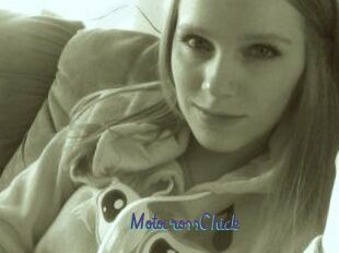 MotocrossChick