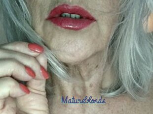 Matureblonde