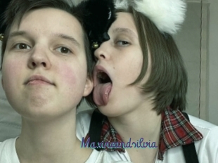 Maxineandsilvia
