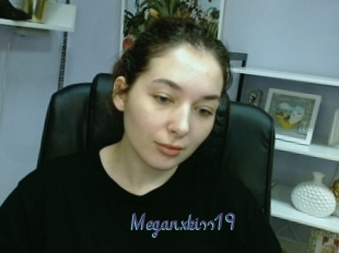 Meganxkiss19