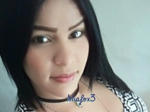 Miafox3