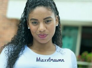 Miaxxbrawnn