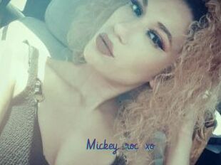 Mickey_roc_xo