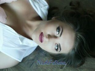 NicoleFabiana