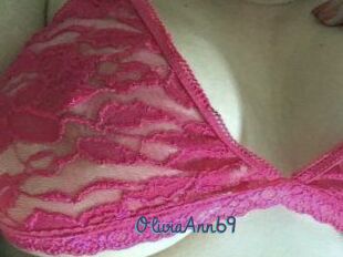 Olivia_Ann_69
