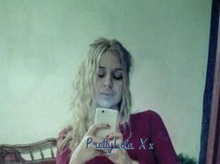 PrettyLola_Xx