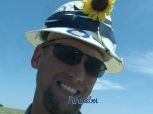 Parteeboi