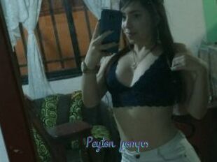 Peyton_pomps