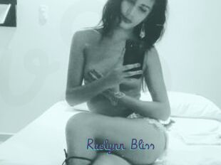 Raelynn_Bliss