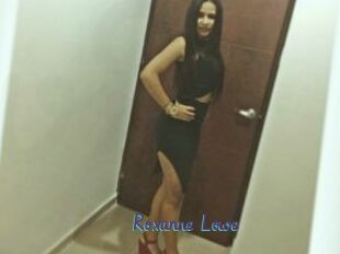 Roxanne_Lowe