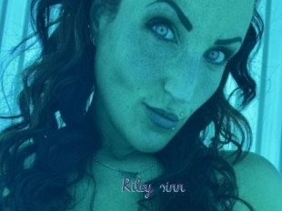 Riley_sinn
