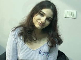 Ryryi