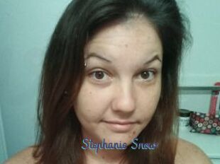 Stephanie_Snow