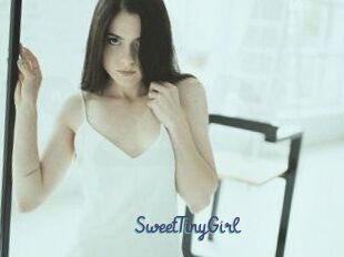 SweetTinyGirl